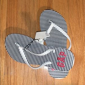 Gap Flip Flops